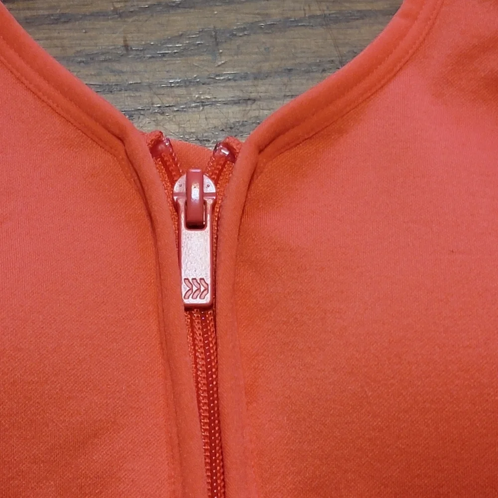 All in Motion Medium Support Zip front Seamless Sports Bra Dark Coral Size XS